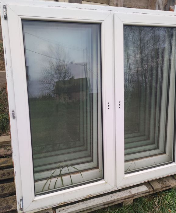 Okna z demontażu/146,5x143,5/Białe