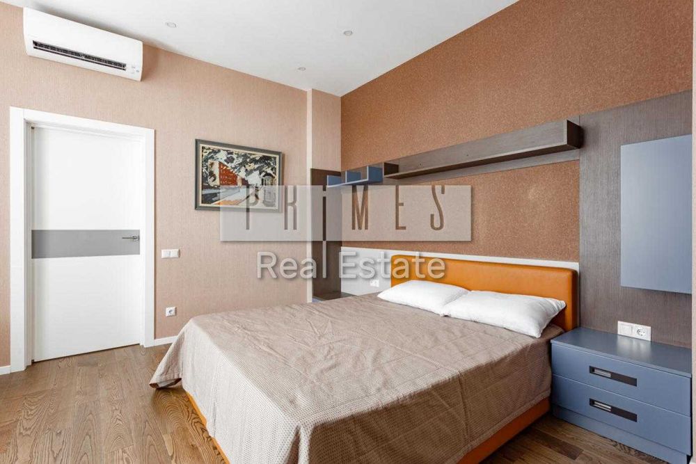 Пропонується до продажу  4-к квартира 119м  у ЖК Новопечерські Липки.