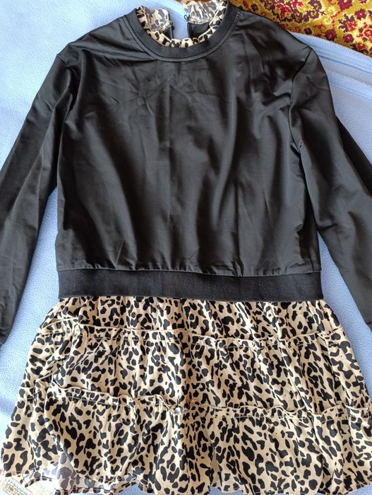 Продам Плаття розмір Л