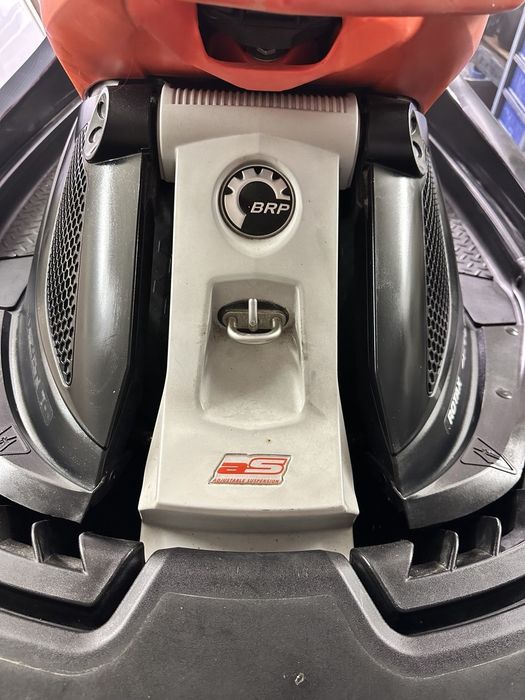 Гідроцикл BRP RXT ASX RS 260, 2011 р., FOX, тележка в комплекті