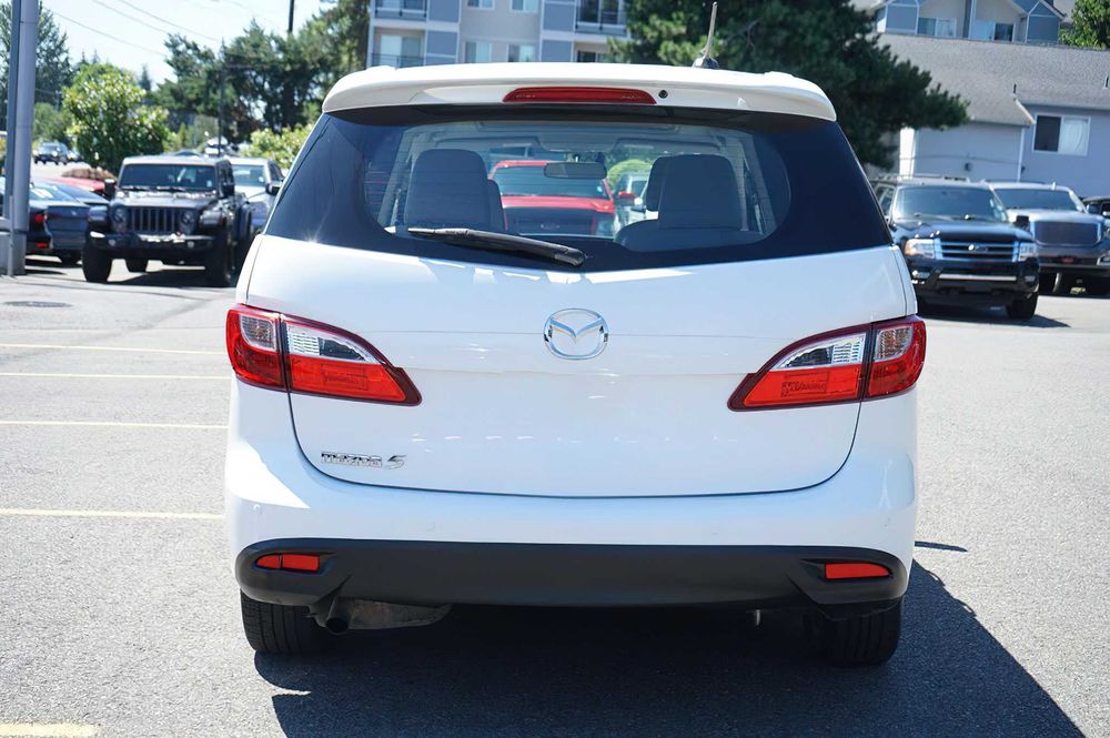 Mazda 5      2014
