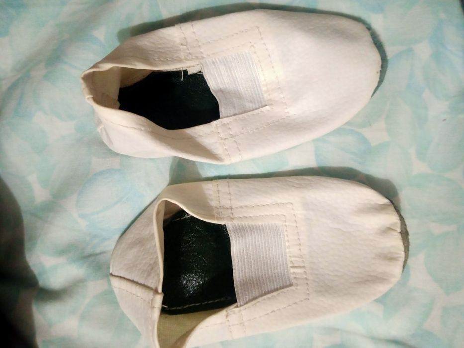 Продам детские чешки