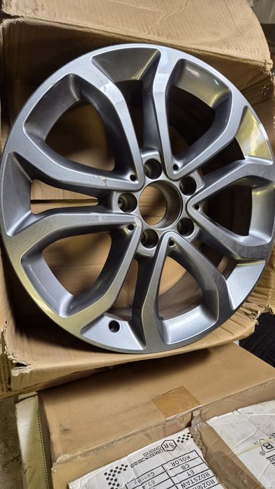 Felga aluminiwa OE Mercedes A2054010200 5x112 7Jx17 ET48,5