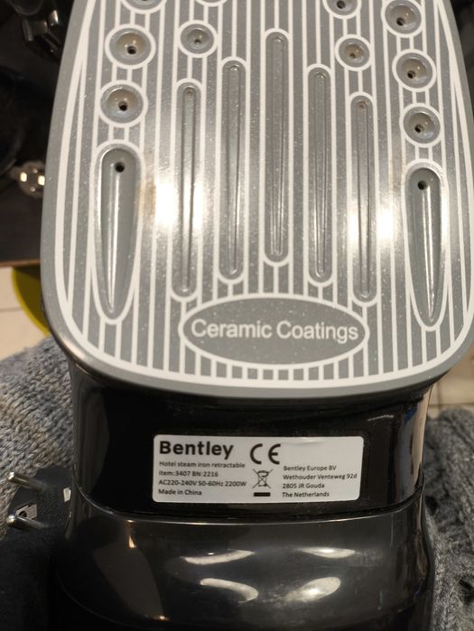 19 ferros de passar como novos, a trabalhar perfeitamente