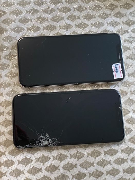 Iphone X заблоковані на запчастини.