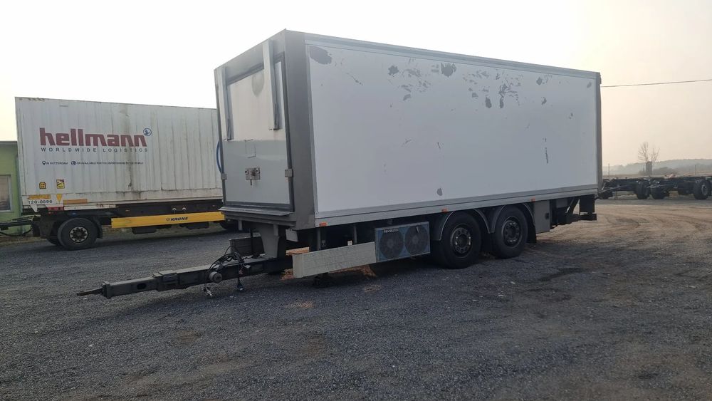 2x 21.000zł netto TANDEM IZOTERMA/KONTENER 7.35x2.20 PRZEJAZDOWY WINDA 2016 ROK DOLNY ZACZEP RAMA OCYNK MOŻLIWOŚĆ TRANSPORTU