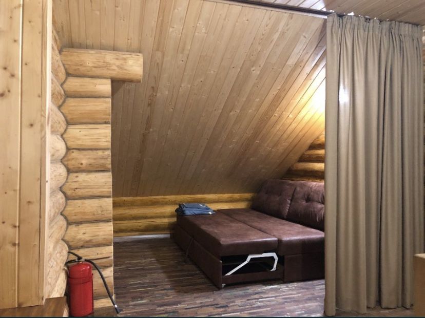 210/2 Сруб с бассейном баней и чаном