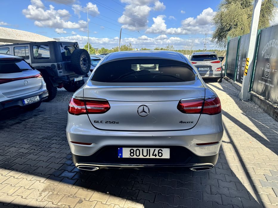 Mercedes-Benz GLC 250 d 4MATIC Coupé AMG Line Nacional