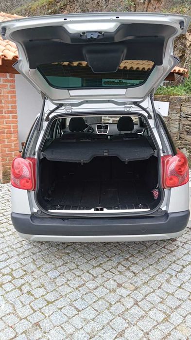 Peugeot 207 SW 2008