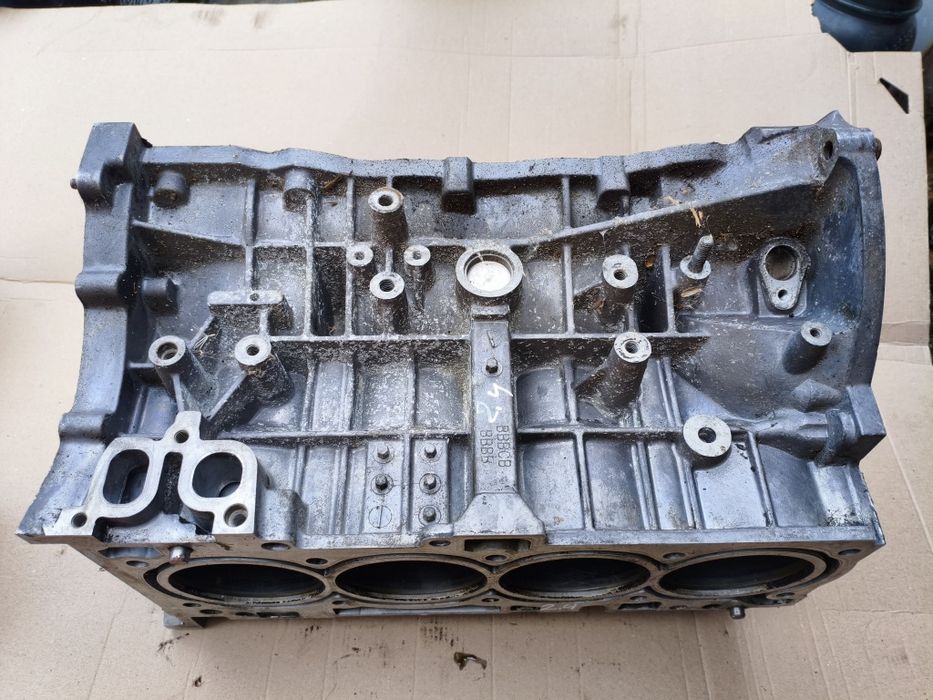 Блок цилиндров G4KA,G4KC,2.0-2.4бензин Киа,Хюндай,Kia Hyundai