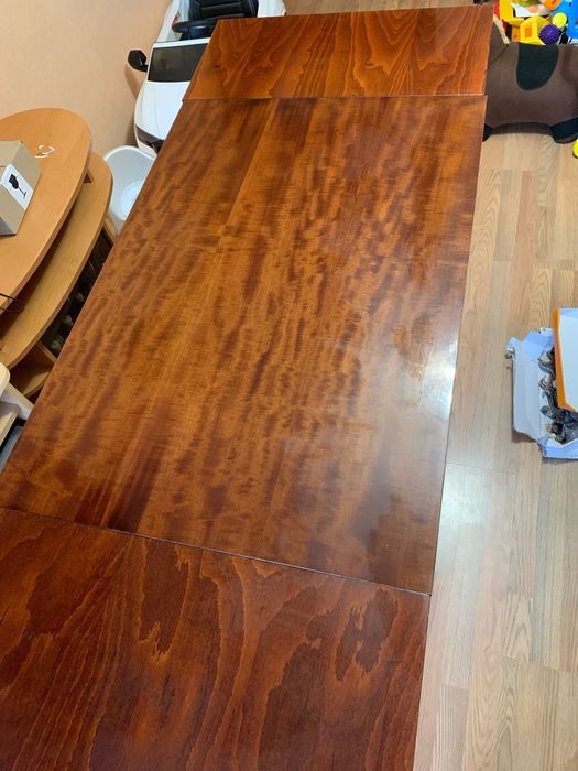 Продається стіл