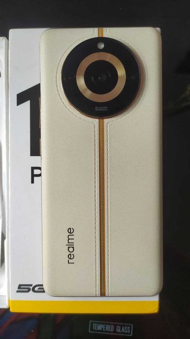 Realme 11 pro plus.камера 200 МП 12/256