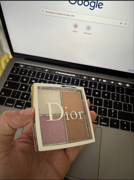 Paletka Dior Pallete Backstage 001
