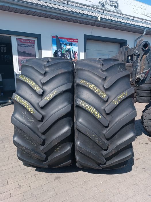 600/65R28 Goodyear DT820