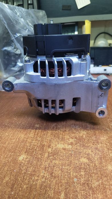 Генератор Fiat Grande Punto 90А Denso DAN519