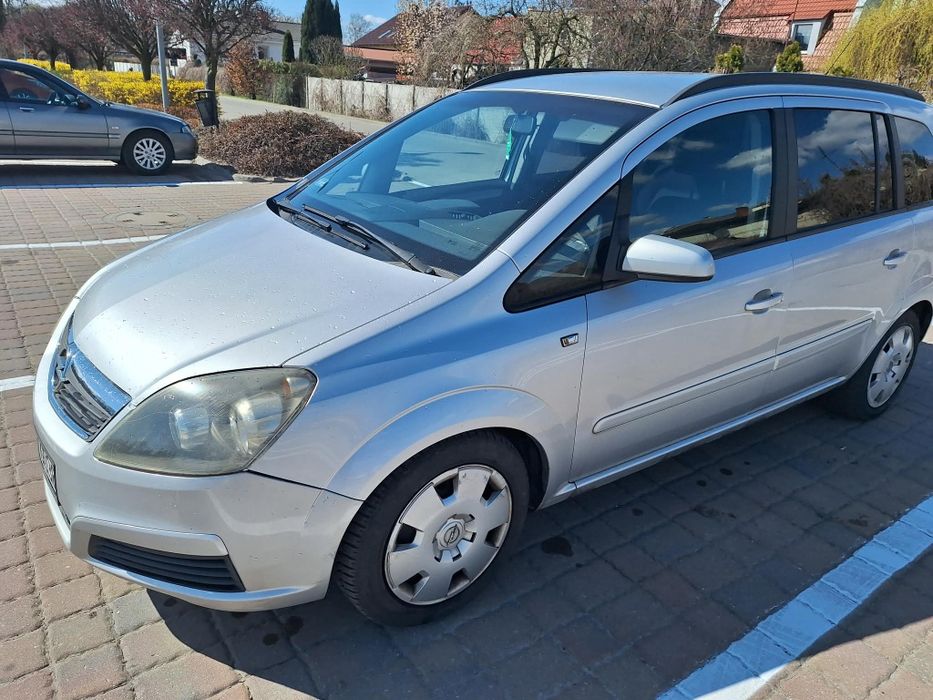 Opel Zafira 1.8 140 KM- benzyna +lpg