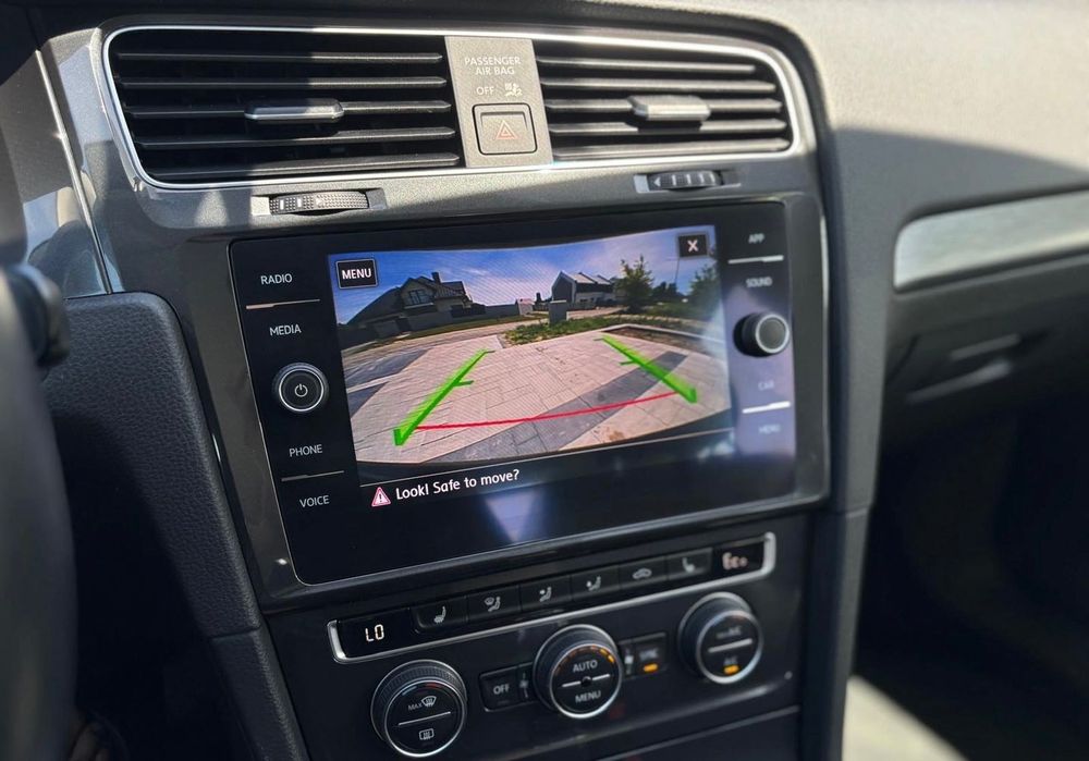 Volkswagen E-golf 2019