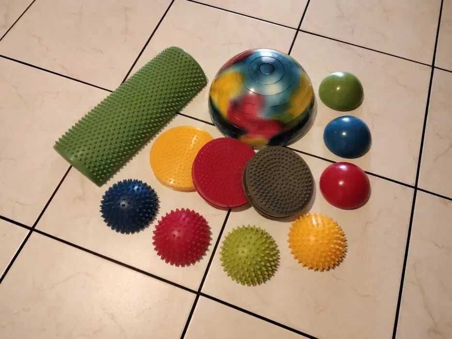 Ogromna ścieżka sensoryczna dla dziecka - 12 przedmiotów