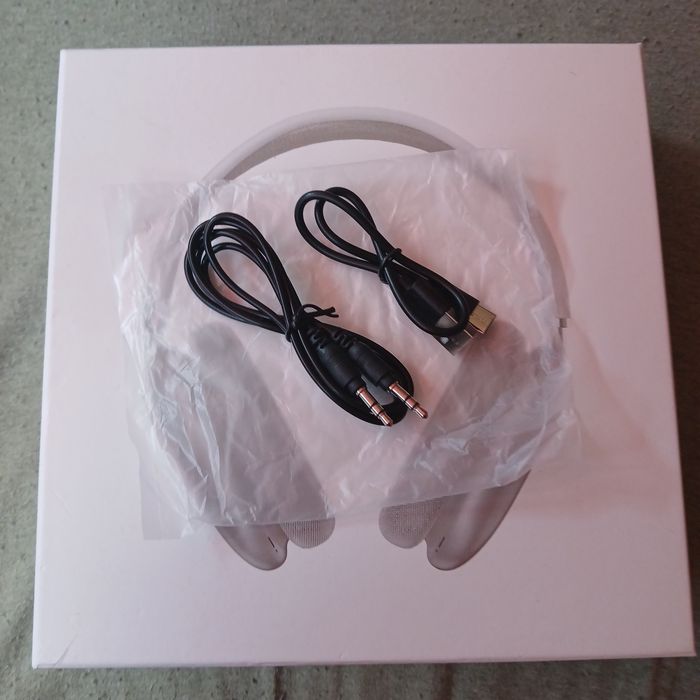 Bezprzewodowe słuchawki Bluetooth – białe