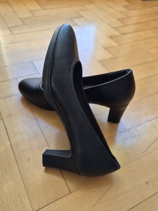 Buty na 6cm obcasie