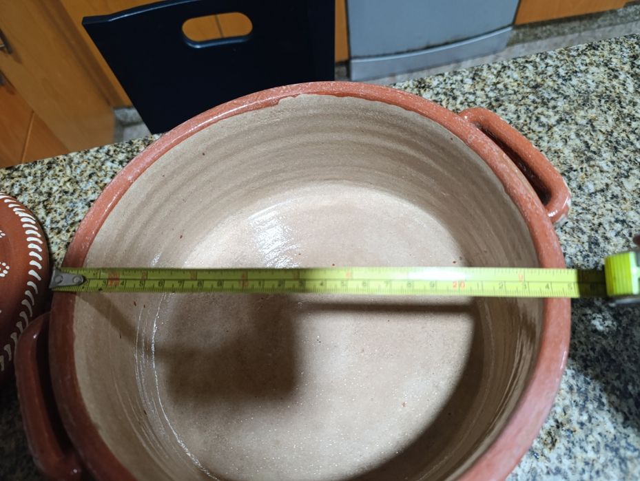 Púcara antiga de barro425653574462361603