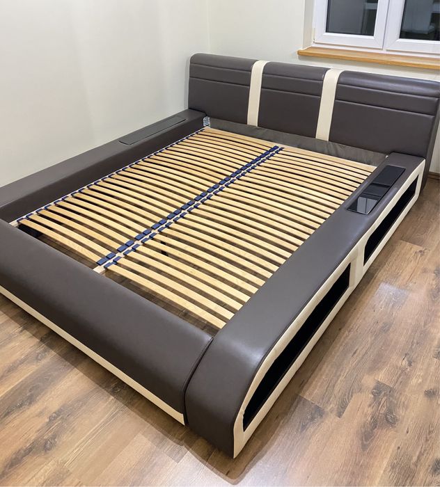 Łóżko 160x200 SUPERSOFA z półkami/ekoskóra