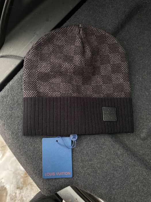 РОЗПРОДАЖ! Зимові шапки The North Face та LV Louis Vuitton