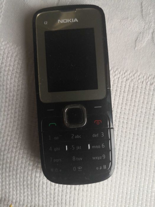 6 Telemóveis- 3 de teclado e 3 Android