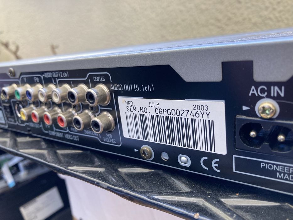 Pioneer DVD -DV 565 A