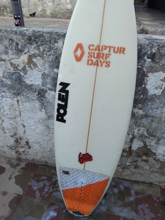 Prancha de surf pequena