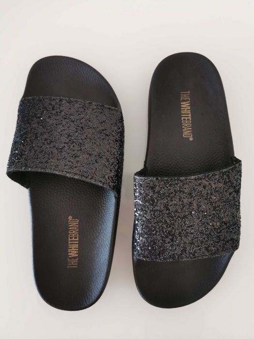Sandálias Glitter Black - The White Brand (NOVAS)