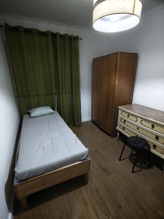 alugar um quarto