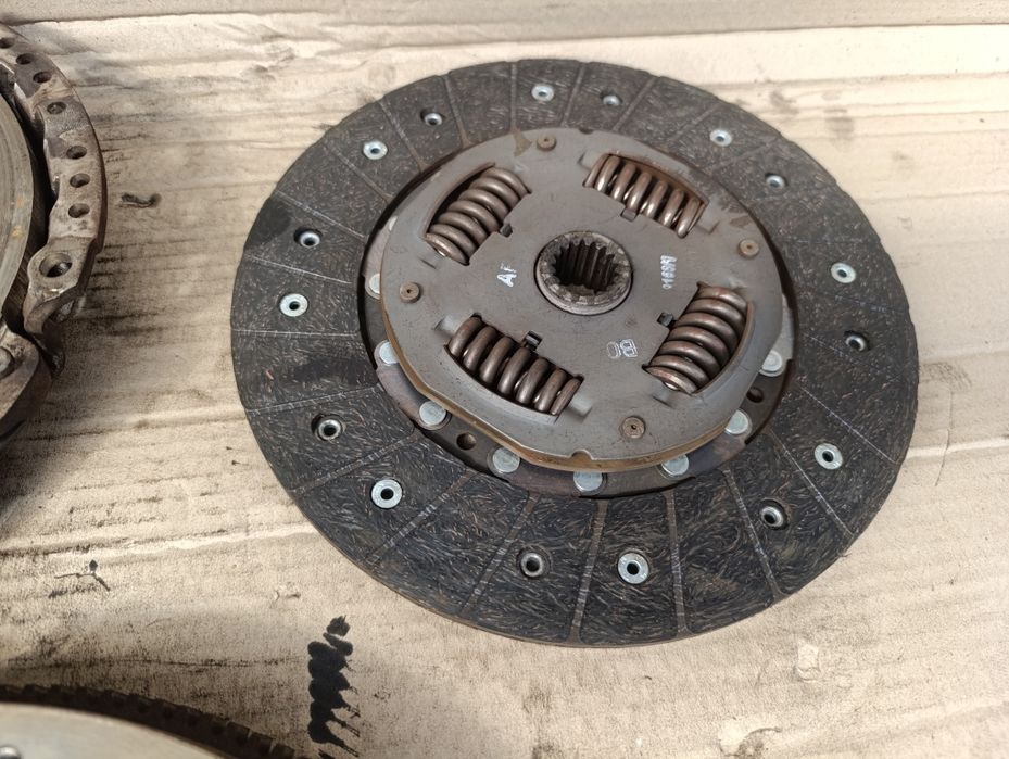 Комплект щеплення 2.5 TD Dodge Ram Van Chrysler Voyager