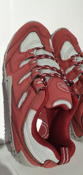 Buty nowe damskie sportowe niemieckiej marki Bonprix rozmiar 38