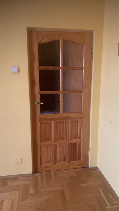 Drzwi drewniane wewnętrzne do pokoi