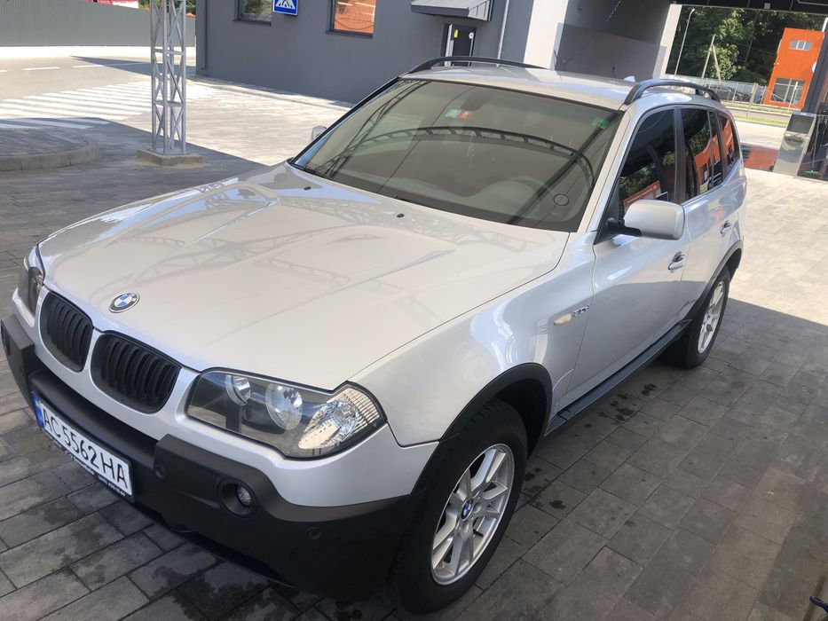 Продам BMW X3 e83