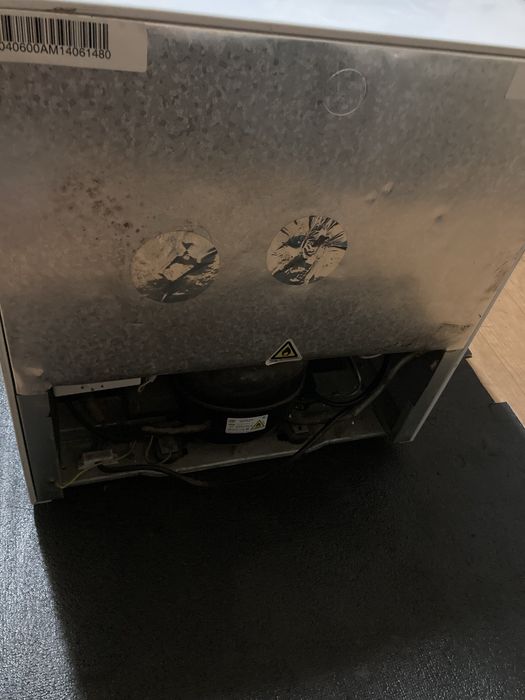 Mini zamrazarka Amica 38 l