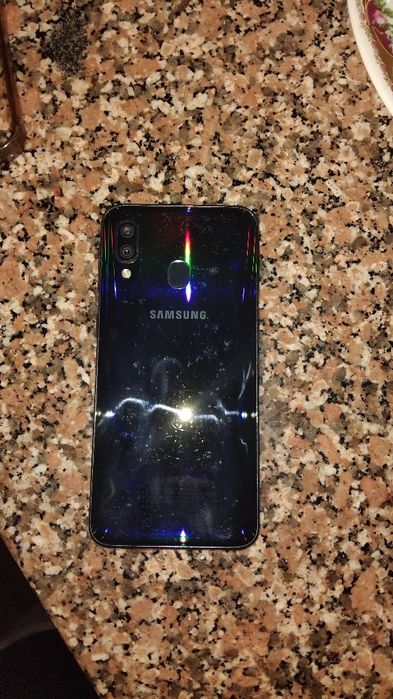 Samsung a40 64g/4 ram LER DESCRIÇÃO
