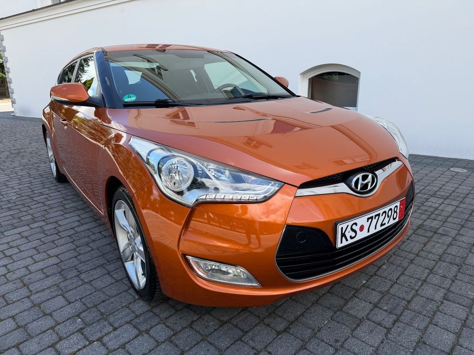 Hyundai Veloster