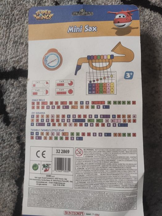 saksofon zabawkowy Super Wings Mini Sax marki Bontempi.