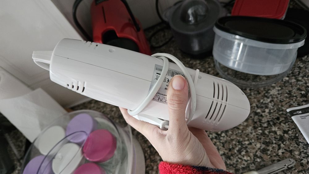 Faca eléctrica Clatronic