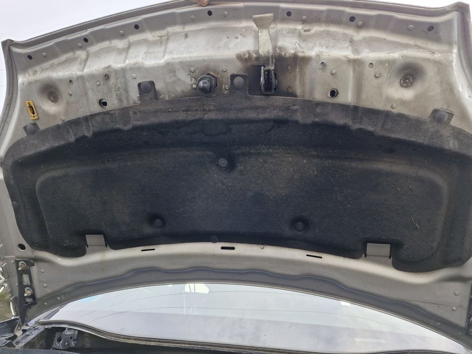 Шумка утеплювач капота Opel Astra H J Zafira  C Insignia Vectra C