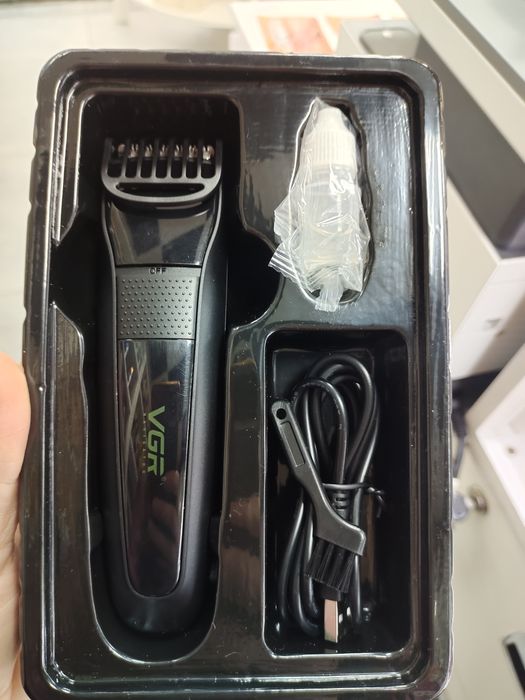 Машинка для стрижки  волосся VGR Navigator V -015 hair trimmer