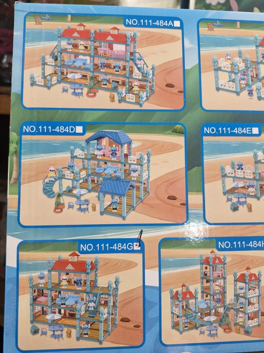 Будиночок Стіч,Лабубу зі світлом, 2 фігурки героїв,меблі,ігровий набір