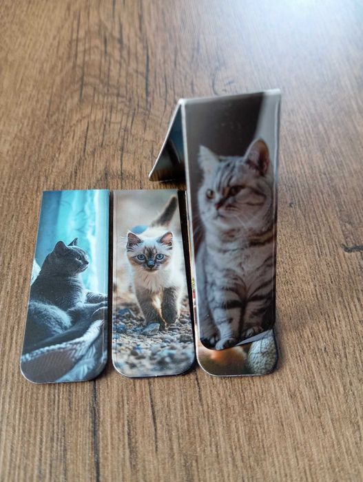 4 zakładki magnetyczne do książek. Koty