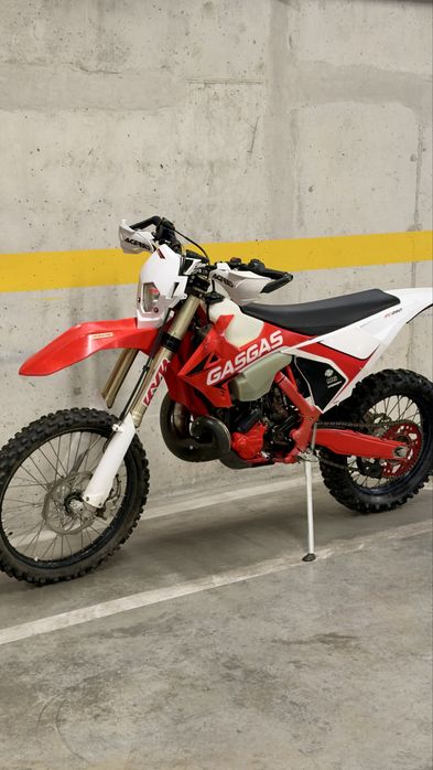 GasGas EC 250 2T – 2019 | 150h | Muitos extras
