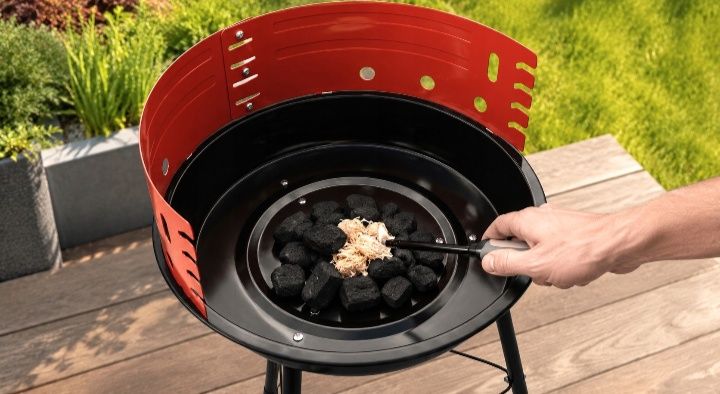 Solidny Grill Węglowy Ogrodowy