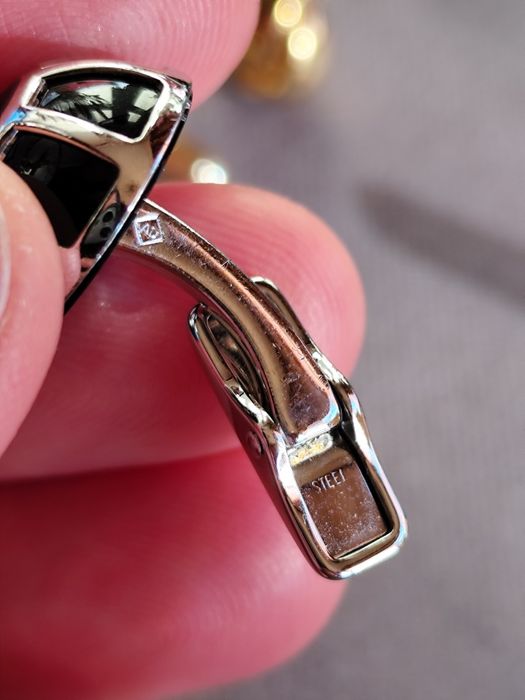 Продам запонки Montblanc