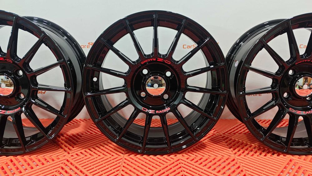 Jantes Look OZ Superturismo 15 x 6.5 et 35 4x100 Preto Brilhante