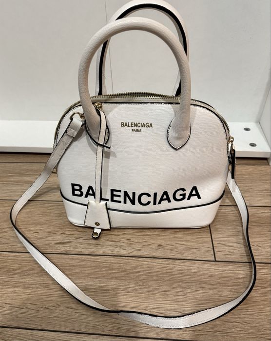 Biała torebka Balenciaga